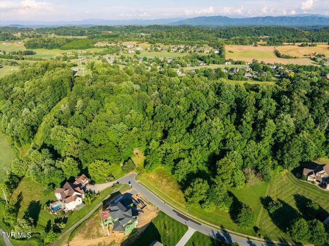 182 Quail Creek Court, Jonesborough, TN 37659