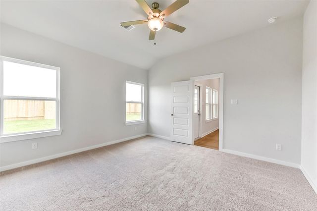 62 Leon Way, Dayton, TX 77535