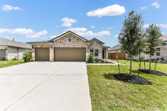 62 Leon Way, Dayton, TX 77535