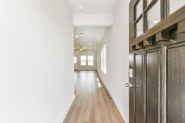 62 Leon Way, Dayton, TX 77535