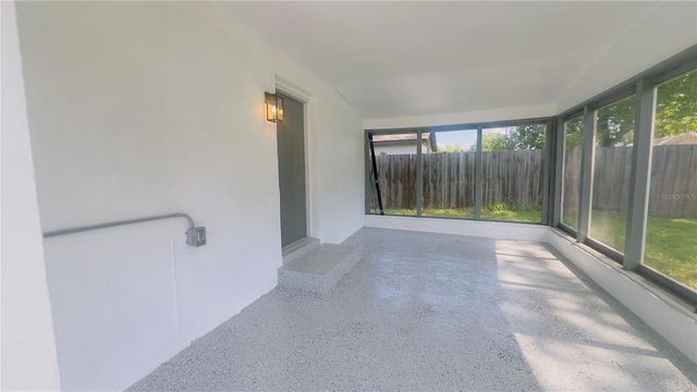 5301 40TH STREET N, St Petersburg, FL 33714