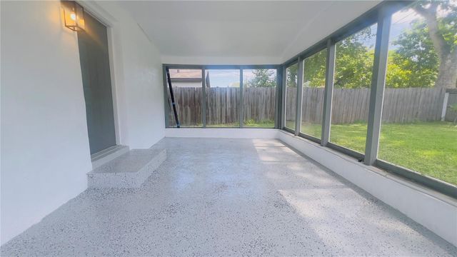 5301 40TH STREET N, St Petersburg, FL 33714