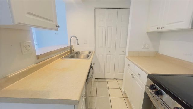 5301 40TH STREET N, St Petersburg, FL 33714