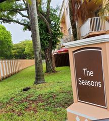 14901 SW 80th St 209, Miami, FL 33193
