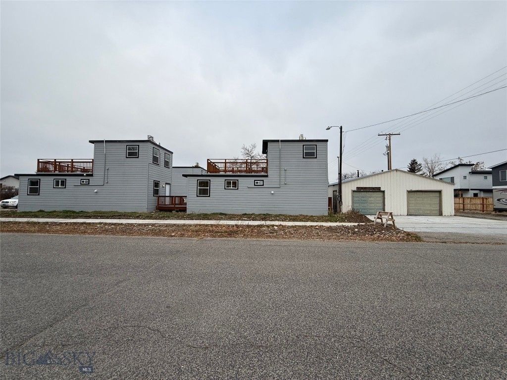 521 E Yellowstone, Belgrade, MT 59714 photo 2