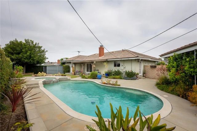 768 E Level, Covina, CA 91723