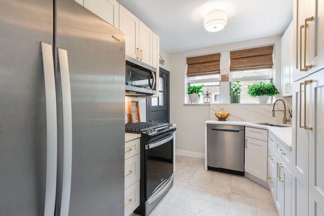 946 Michigan Avenue 3C, Evanston, IL 60202