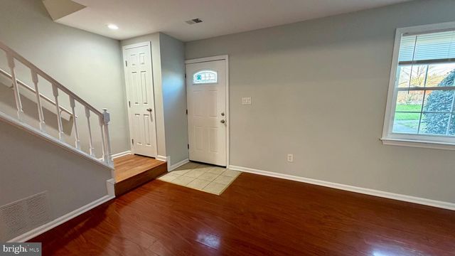 9798 HAGEL CIR, Lorton, VA 22079