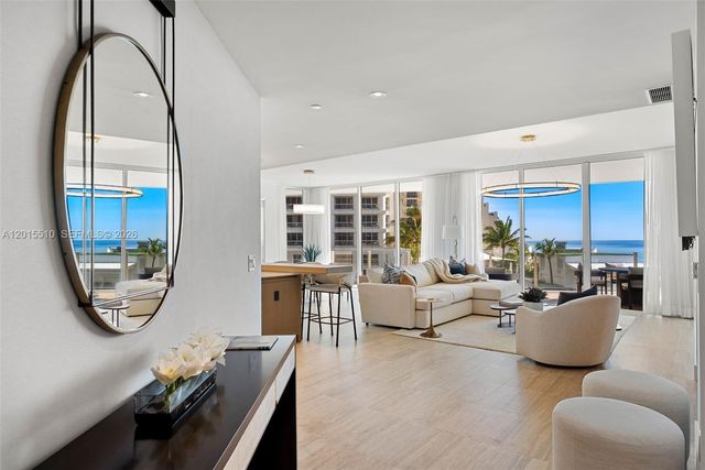 525 N Fort Lauderdale Beach Blvd 702, Fort Lauderdale, FL 33304