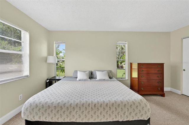 1949 N HIGHLAND AVENUE, Clearwater, FL 33755