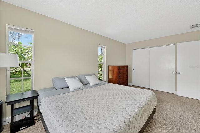 1949 N HIGHLAND AVENUE, Clearwater, FL 33755