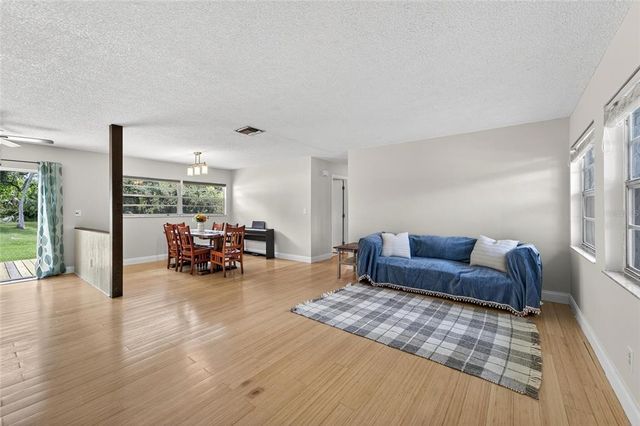 1949 N HIGHLAND AVENUE, Clearwater, FL 33755