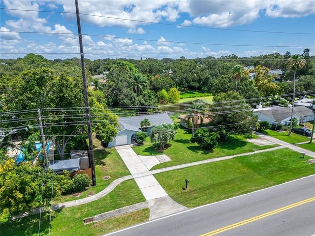1949 N HIGHLAND AVENUE, Clearwater, FL 33755