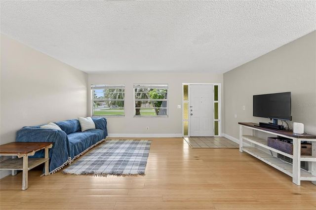 1949 N HIGHLAND AVENUE, Clearwater, FL 33755