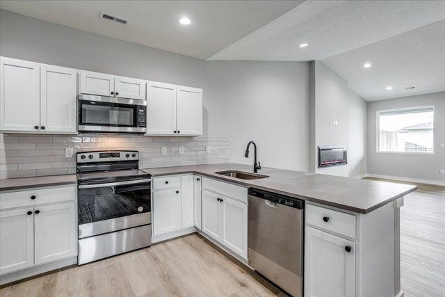 5433 N Briskbay Ct., Maize, KS 67101