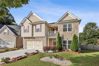 5660 Winter Bluff Way, Sugar Hill, GA 30518