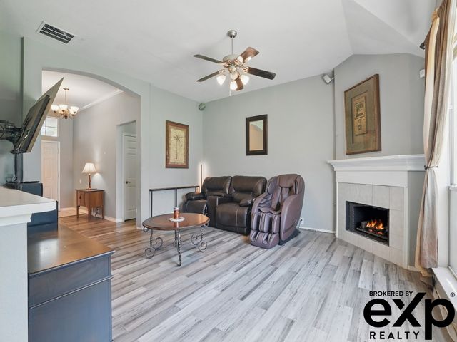 2220 Tralee Circle, Mckinney, TX 75072
