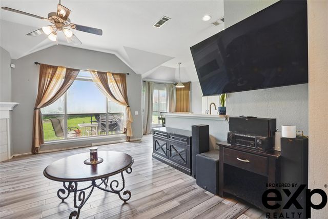 2220 Tralee Circle, Mckinney, TX 75072