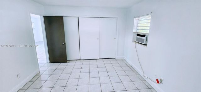 2980 NW 43rd Ter 203, Lauderdale Lakes, FL 33313