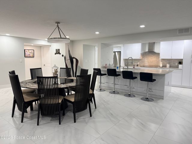 3223 S Atlantic Avenue 605, Cocoa Beach, FL 32931