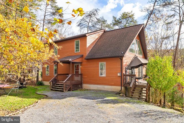 575 CREEKVIEW LN, Berkeley Springs, WV 25411