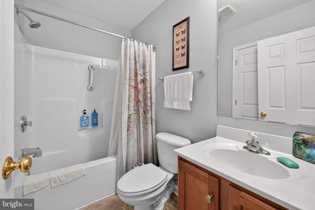 575 CREEKVIEW LN, Berkeley Springs, WV 25411