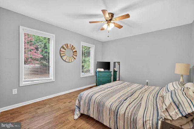 575 CREEKVIEW LN, Berkeley Springs, WV 25411