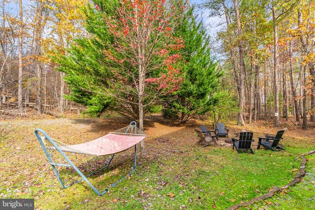 575 CREEKVIEW LN, Berkeley Springs, WV 25411