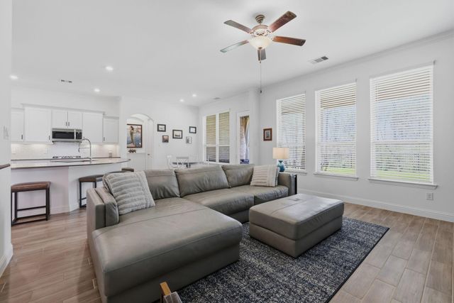 19220 Yellow Chestnut Lane, New Caney, TX 77357