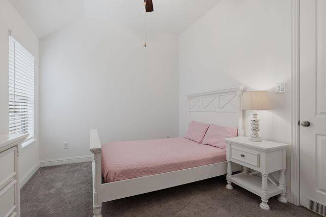 19220 Yellow Chestnut Lane, New Caney, TX 77357