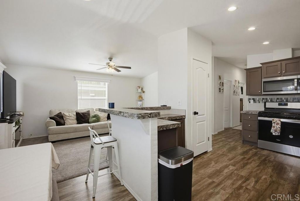 Image 12 of property listing at 1512 E 5Th Street SPC 95, Ontario, CA 91764