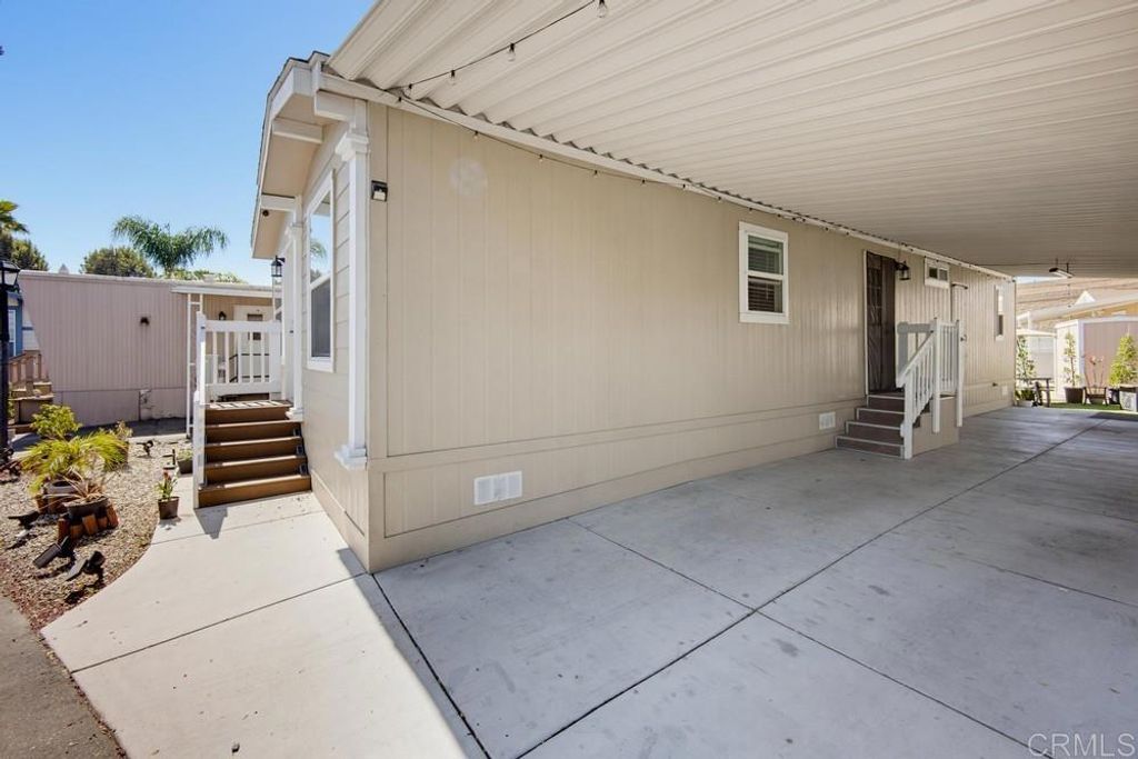 Image 32 of property listing at 1512 E 5Th Street SPC 95, Ontario, CA 91764
