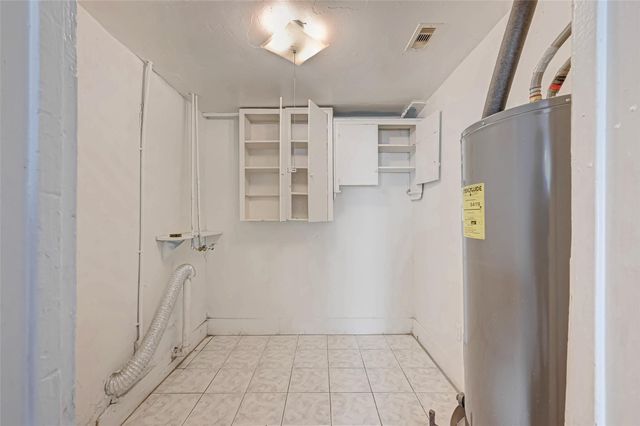 5322 Westover Street, Houston, TX 77033