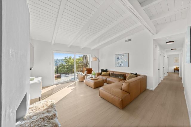 140 Rio Camino St, Auburn, CA 95603