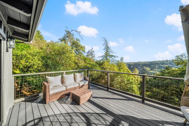 140 Rio Camino St, Auburn, CA 95603