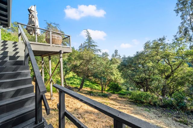 140 Rio Camino St, Auburn, CA 95603