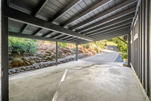 140 Rio Camino St, Auburn, CA 95603