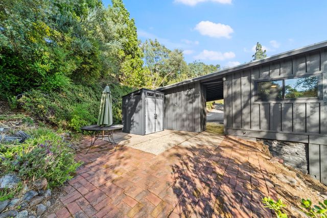 140 Rio Camino St, Auburn, CA 95603