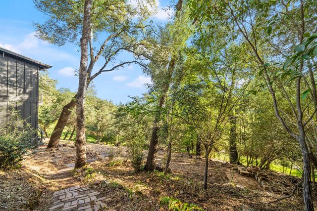 140 Rio Camino St, Auburn, CA 95603