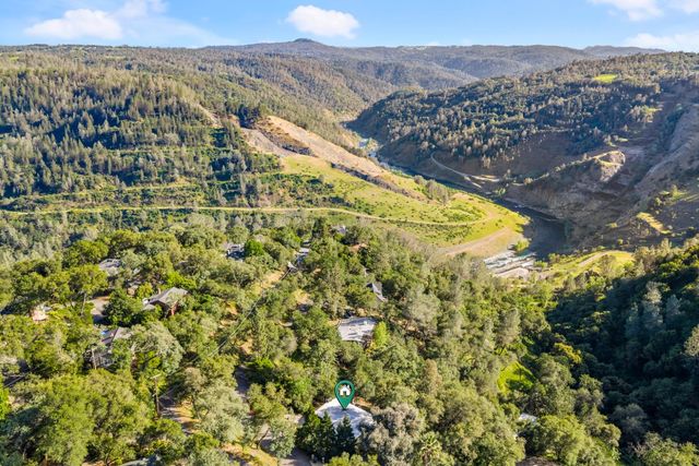 140 Rio Camino St, Auburn, CA 95603