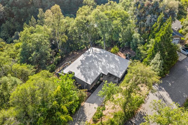 140 Rio Camino St, Auburn, CA 95603