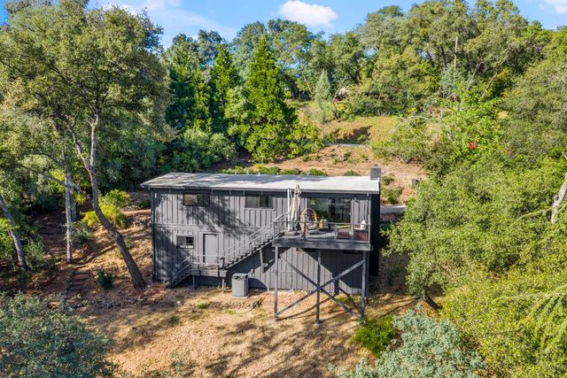 140 Rio Camino St, Auburn, CA 95603