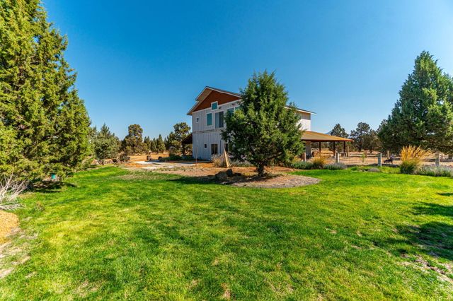 16264 SW Majestic View Lane, Powell Butte, OR 97753