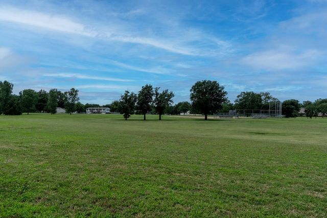 1838 N Keith, Wichita, KS 67212