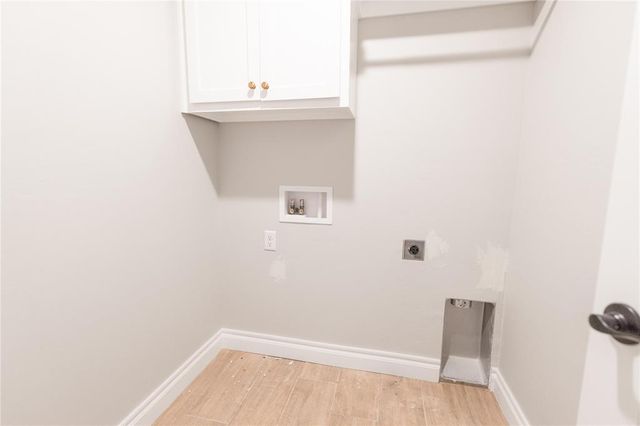 16012 Coneflower Drive, Edmond, OK 73013