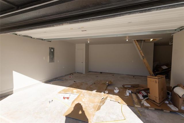 16012 Coneflower Drive, Edmond, OK 73013