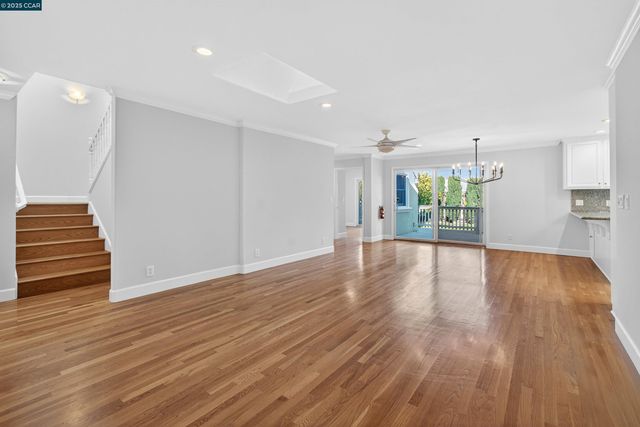 2425 Alvarado Dr, Santa Clara, CA 95051