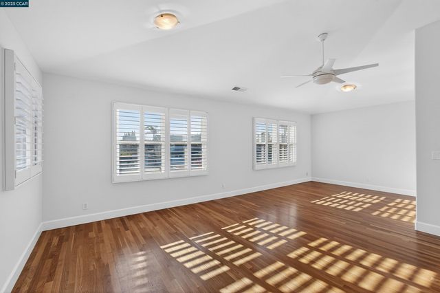 2425 Alvarado Dr, Santa Clara, CA 95051