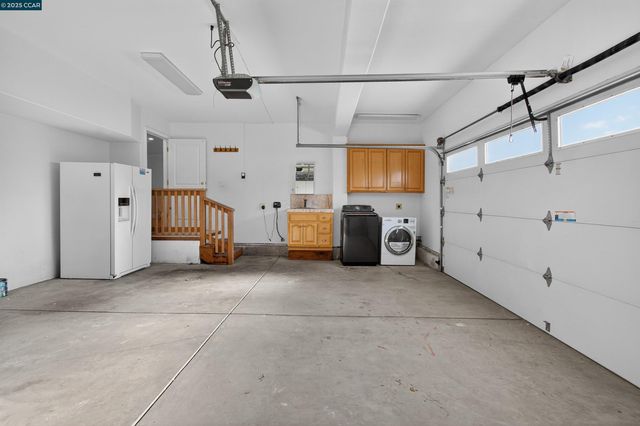 2425 Alvarado Dr, Santa Clara, CA 95051