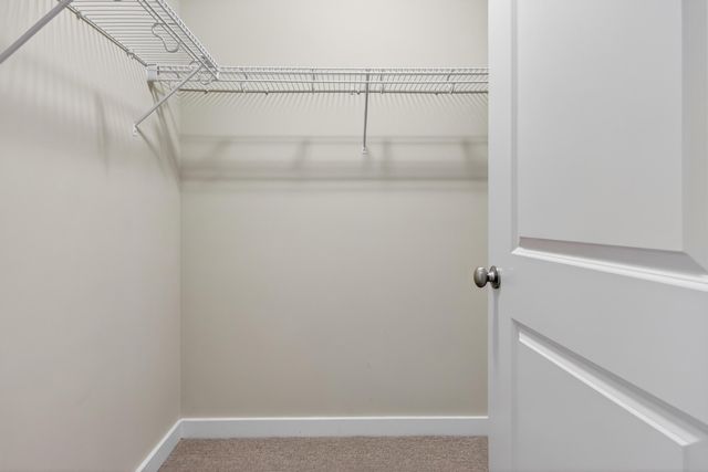 200 Manufacturers Road Apt 320, Chattanooga, TN 37405